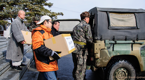 Food parcels from South Korea relatives destined for families in North Korea loaded into military vehicles at the DMZ | Food parcels destined for families in North Korea loaded into military vehicles at the DMZ